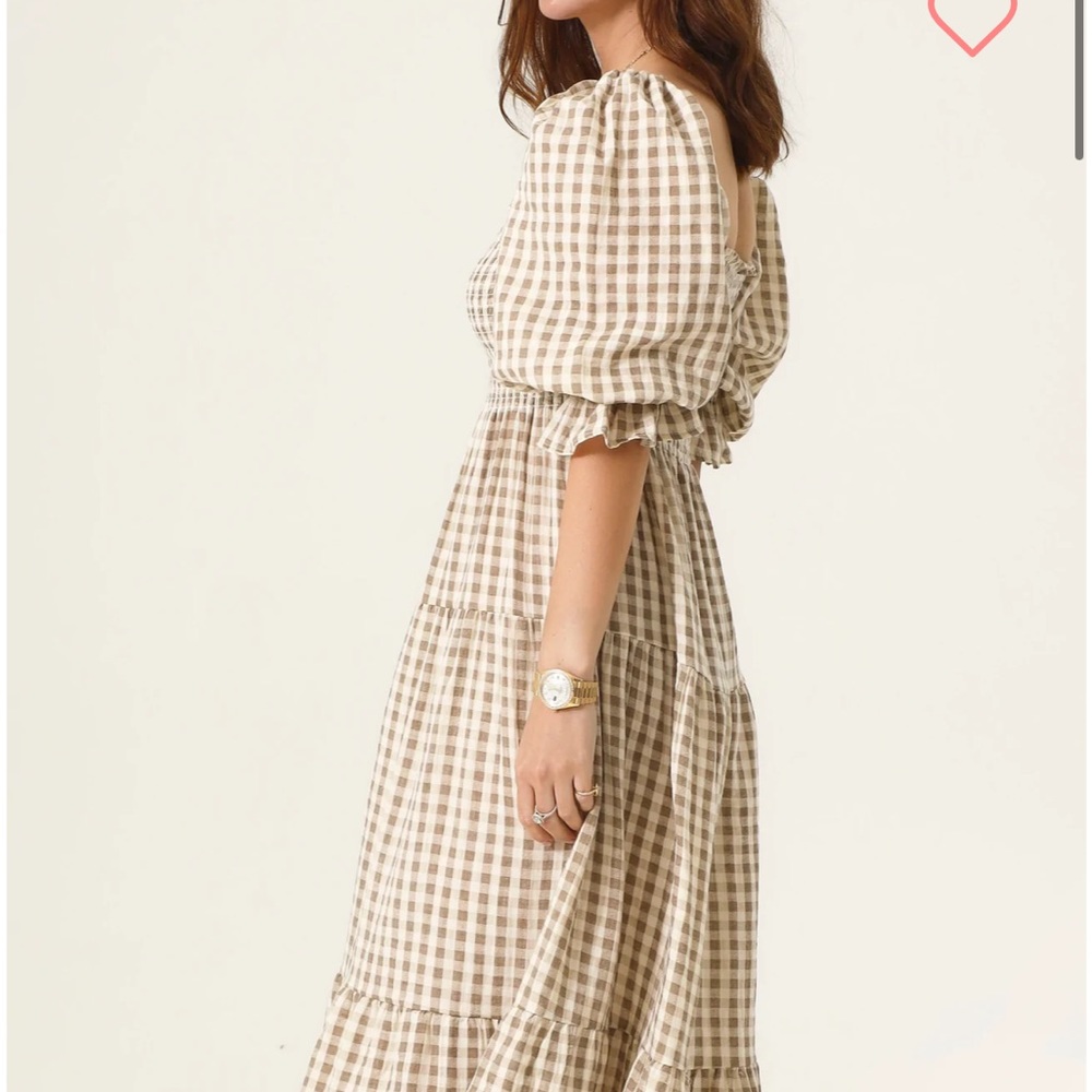ISO Nothing Fits But Kiko Taupe Gingham size M!